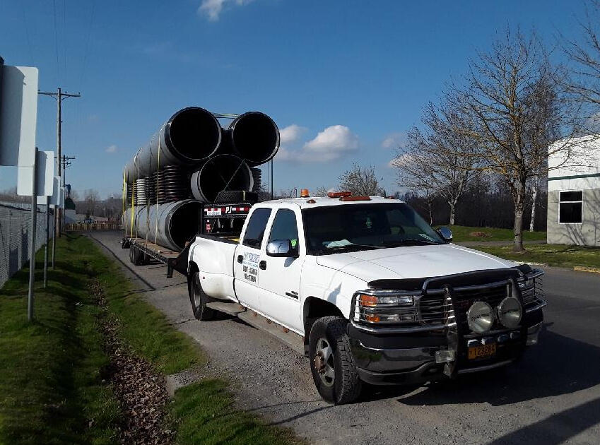 Photo of hot shot sleeper cab